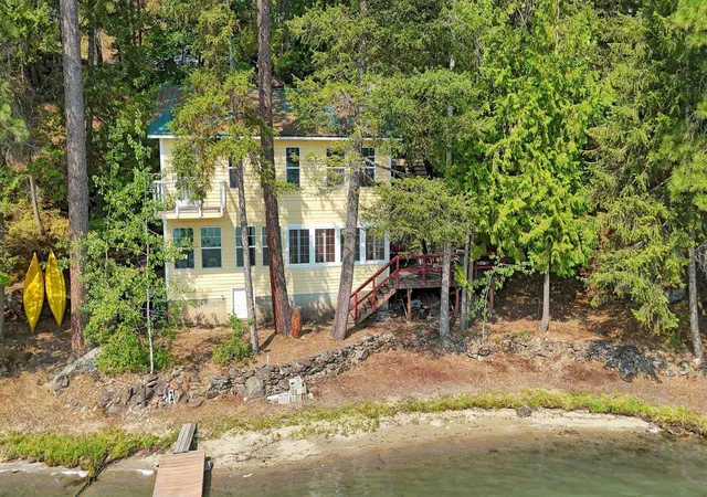 1st image of 13510 N Peninsula Dr, Newman Lake, WA 99025 | MLS# 202621855