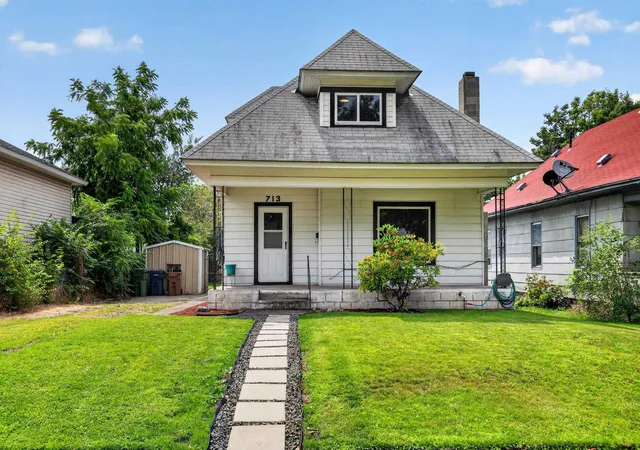 46th image of 713 W Jackson Ave, Spokane, WA 99205 | MLS# 202621872