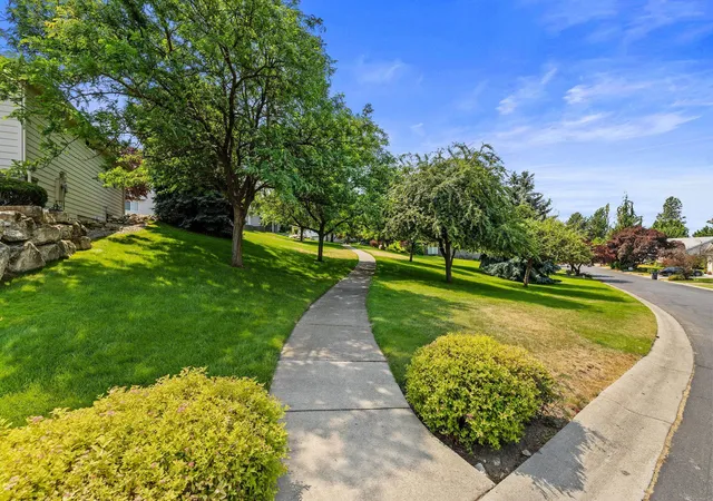 2nd image of 4422 E Glenngrae Ct, Spokane, WA 99223 | MLS# 202621882