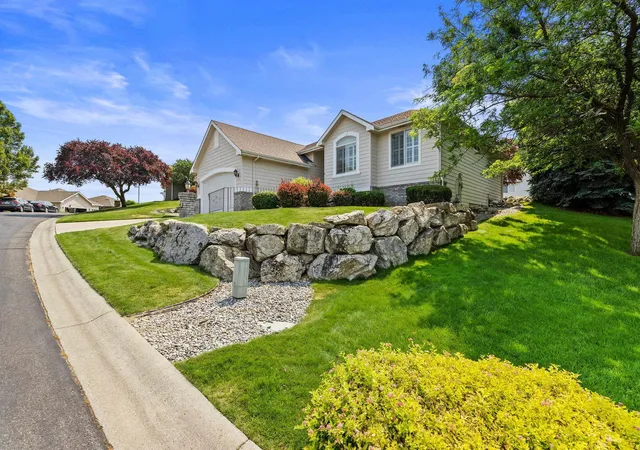 Photo 3 of Single family home for sale at 4422 E N Glenngrae Ln, Spokane, WA 99223 | MLS# 202621882 | Listing updated on 2026-10-21