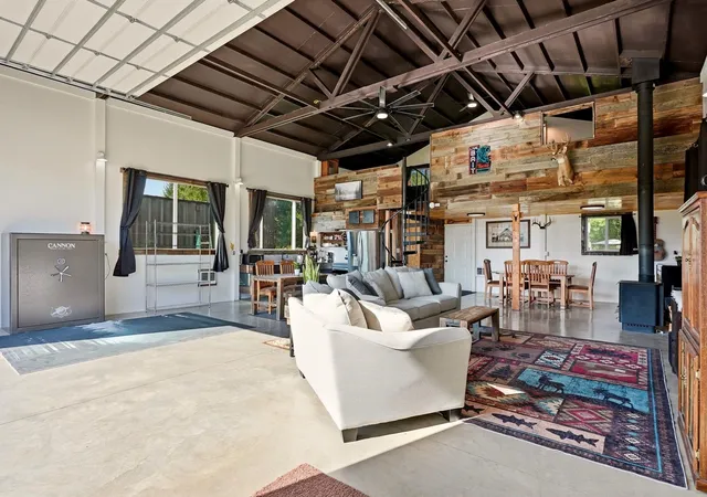 2nd image of 31 Bald Eagle Dr, Newport, WA 99156 | MLS# 202621895