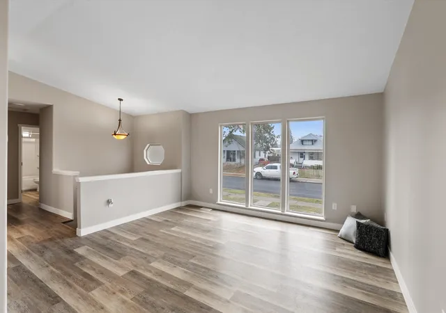 image of 308 E Crown Ave, Spokane, WA 99207 | MLS# 202621900