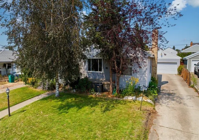 4th image of 2804 W Longfellow Ave Ave, Spokane, WA 99205 | MLS# 202621907
