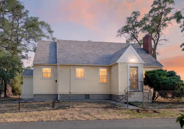 1st image of 110 N Ritchey Rd, Medical Lake, WA 99022 | MLS# 202621914