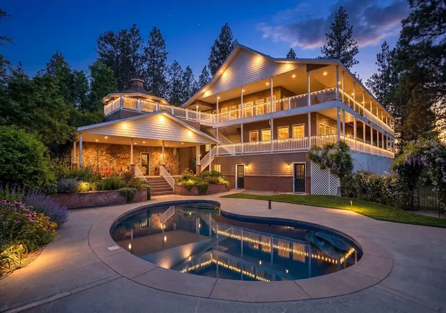 2nd image of 2012 S Molter Rd, Liberty Lake, WA 99019 | MLS# 202621916