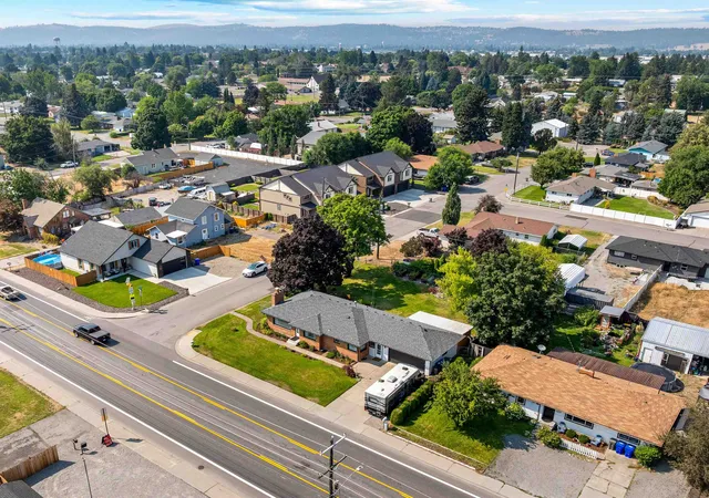 47th image of 11207 E Broadway Ave, Spokane Valley, WA 99206 | MLS# 202621917