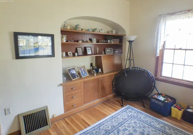 image of 638 E 6th Ave, Colville, WA 99114 | MLS# 202621927