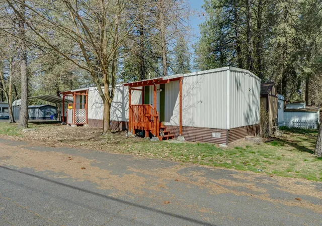 2nd image of 3928 E Lane Park Rd, Mead, WA 99021 | MLS# 202621942