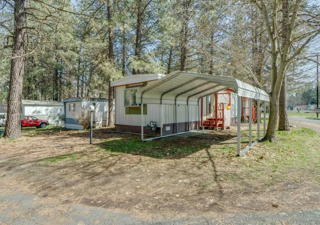 Photo 2 of Manufactured home for sale at 3928 E Ln Park Rd, Mead, WA 99021 | MLS# 202621942 | Listing updated on 2026-08-08