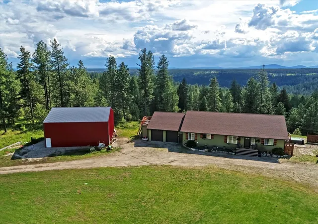 1st image of 704 Mccammon Rd, Elk, WA 99009 | MLS# 202621948