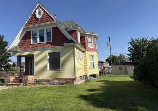 Photo 3 of Sale Pending at 520 Marshall St, Davenport, WA 99122 | MLS# 202621952 | Listing updated on 2026-09-24