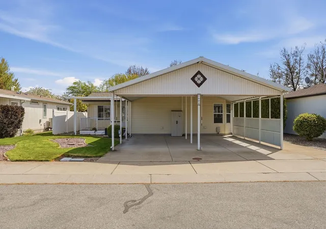 2nd image of 1604 N Hodges Ln, Spokane Valley, WA 99016 | MLS# 202621959