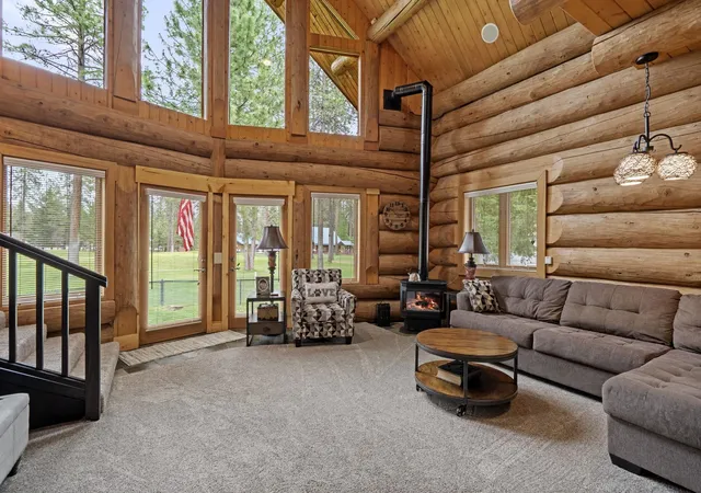 image of 133 W Trappers Loop Rd, Chewelah, WA 99109 | MLS# 202621960