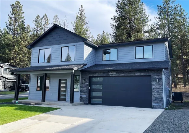 Photo 1 of Single family home for sale at 4244 E 21st Avenue, Spokane, WA 99223 | MLS# 202621966 | Listing updated on 2026-08-15