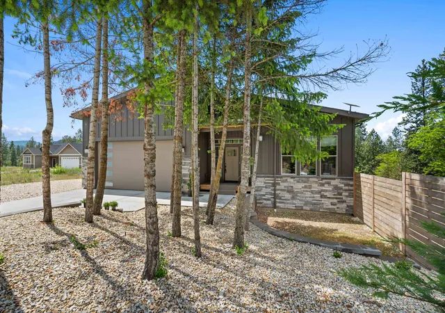 image of 39980 Lake Summit Dr, Loon Lake, WA 99148 | MLS# 202621982