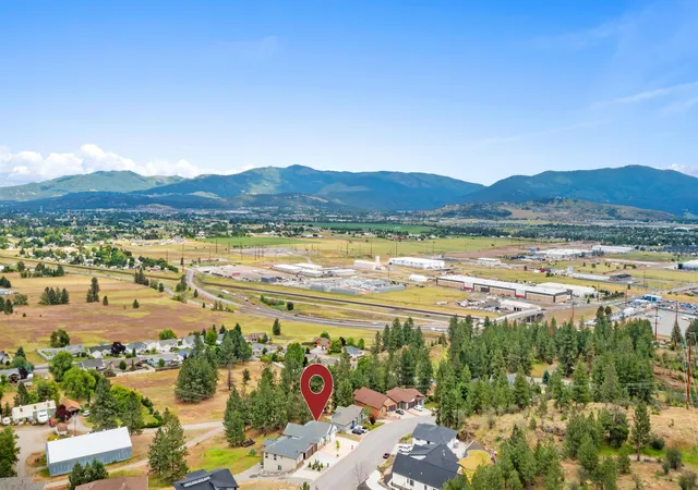2nd image of 5114 N Del Rey Dr, Otis Orchards, WA 99027 | MLS# 202621986