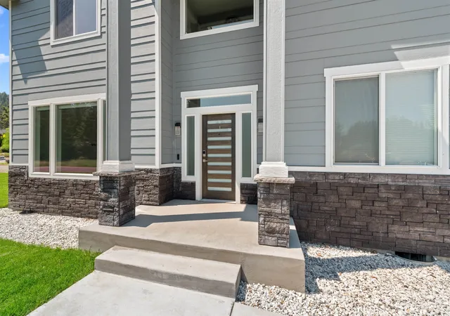 5th image of 11625 N Alberta Ln, Spokane, WA 99218 | MLS# 202621990