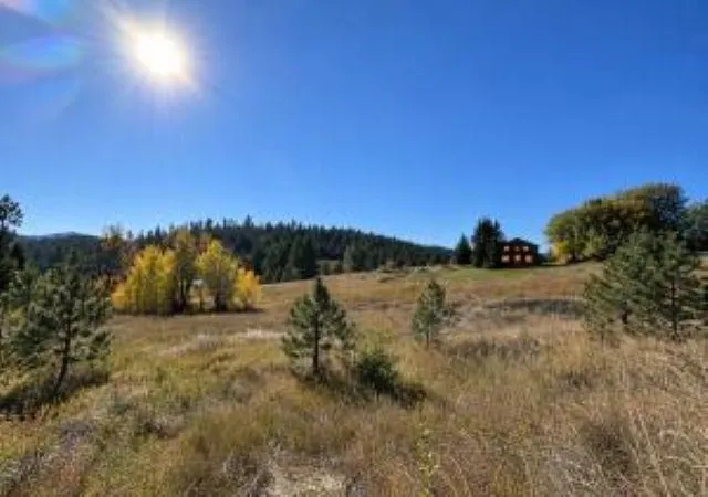 Photo 3 of Single family home for sale at 1258 Pingston Crk Rd, Kettle Falls, WA 99141 | MLS# 202621998 | Listing updated on 2026-10-09