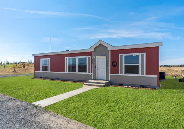 image of 1002 S Dover Rd, Medical Lake, WA 99022 | MLS# 202622003