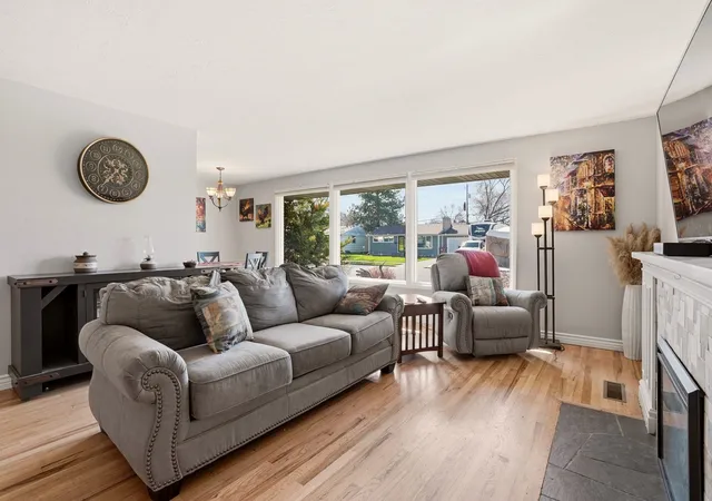 3rd image of 3010 W Bismark Ave, Spokane, WA 99205 | MLS# 202622015