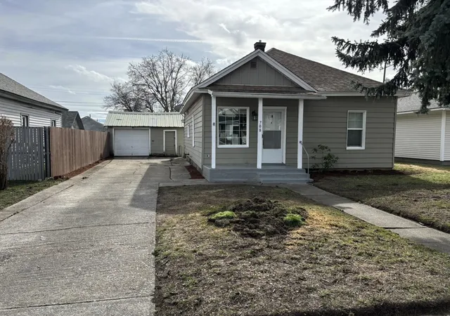 1st image of 708 E Providence Ave, Spokane, WA 99207 | MLS# 202622020