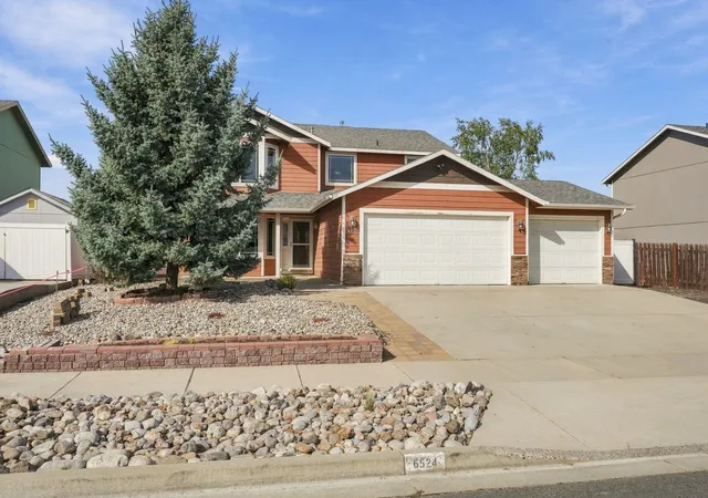 Photo 2 of Single family home for sale at 6524 South W Ter Dr, Cheney, WA 99004 | MLS# 202622030 | Listing updated on 2026-10-02