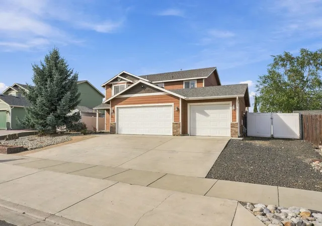 Photo 3 of Single family home for sale at 6524 South W Ter Dr, Cheney, WA 99004 | MLS# 202622030 | Listing updated on 2026-10-02