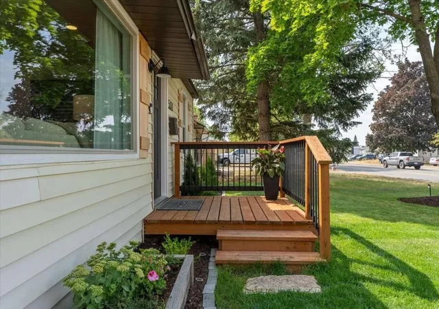 3rd image of 5624 N Alberta St, Spokane, WA 99205 | MLS# 202622033