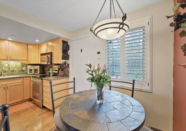Photo 3 of Condo for sale at 1823 W Northridge #8 Ct, Spokane, WA 99208 | MLS# 202622040 | Listing updated on 2026-10-20