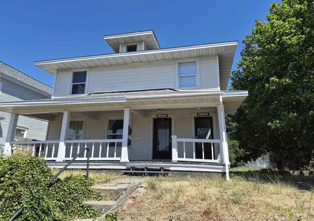 2nd image of 2117 & 2119 E Providence Ave, Spokane, WA 99207 | MLS# 202622041