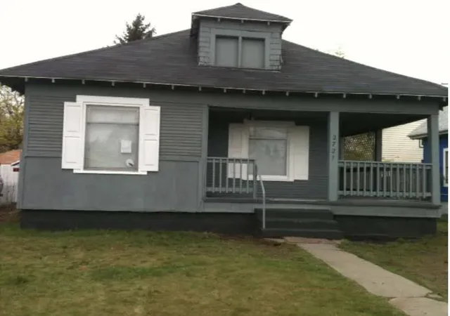 Photo 1 of Sale Pending at 2721 N Crestline St, Spokane, WA | MLS# 202622047 | Listing updated on 2026-09-15