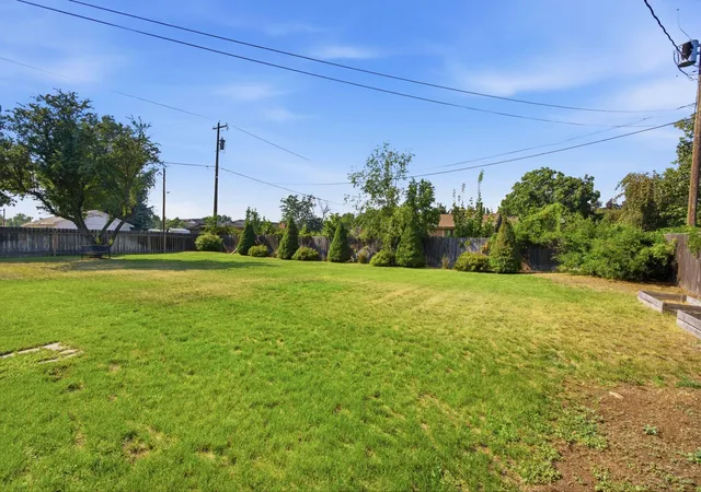 29th image of 16305 E Riverside Ave, Spokane Valley, WA 99037 | MLS# 202622064