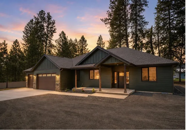 1st image of 3402 E Yearling Rd, Chattaroy, WA 99003 | MLS# 202622066