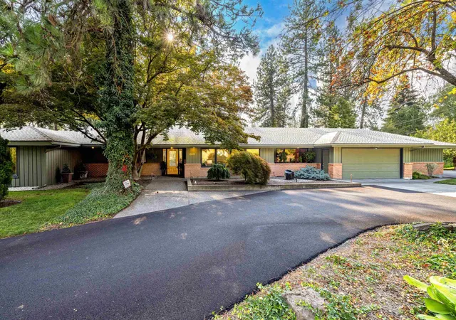 1st image of 2122 S Helena St, Spokane, WA 99203 | MLS# 202622085