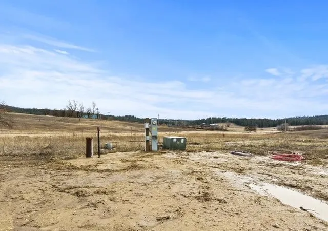 5th image of 1170x E Tallman Rd, Chattaroy, WA 99003 | MLS# 202622097