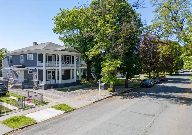 3rd image of 1119 W Augusta Ave, Spokane, WA 99205 | MLS# 202622104