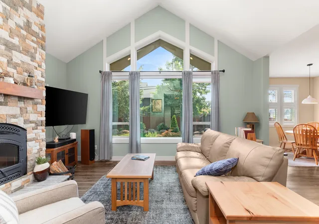 2nd image of 11410 N Rockaway Dr, Spokane, WA 99218 | MLS# 202622116