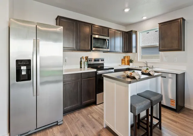 image of 1101 E L St, Deer Park, WA 99006 | MLS# 202622117
