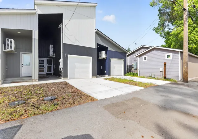 2nd image of 2015 W Nora St, Spokane, WA 99205 | MLS# 202622124