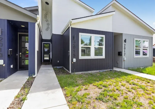 4th image of 2015 W Nora St, Spokane, WA 99205 | MLS# 202622124