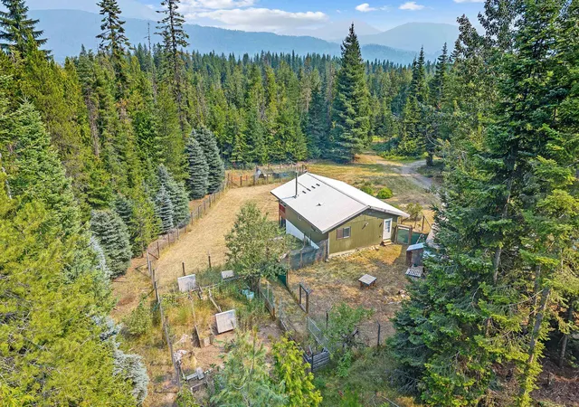 1st image of 461 Beaver Creek Ln, Metaline Falls, WA 99153 | MLS# 202622127