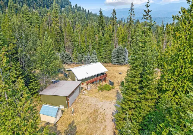 2nd image of 461 Beaver Creek Ln, Metaline Falls, WA 99153 | MLS# 202622127