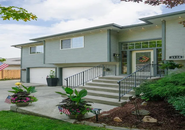 3rd image of 1124 N Madson St, Liberty Lake, WA 99019 | MLS# 202622130