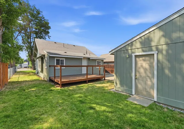 29th image of 207 E Princeton Ave, Spokane, WA 99207 | MLS# 202622135
