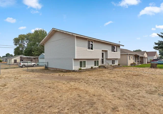 2nd image of 12528 W 13th Ave, Airway Heights, WA 99001 | MLS# 202622137