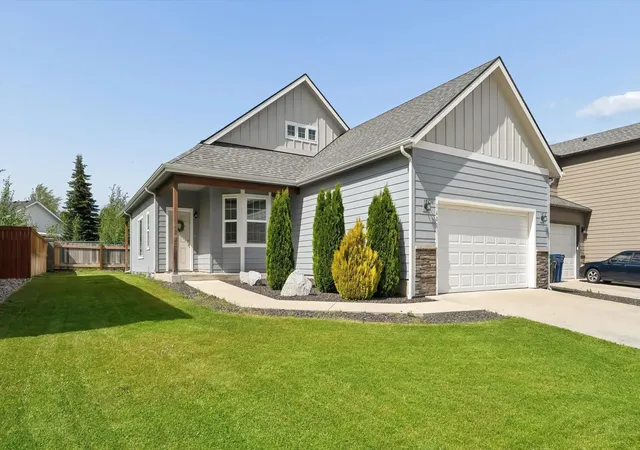 image of 1601 E Marilyn Cir, Deer Park, WA 99006 | MLS# 202622142
