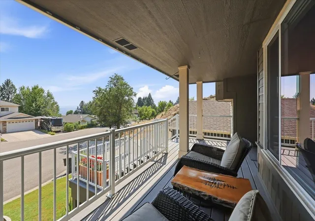 Photo 3 of Single family home for sale at 18613 E Laluna Ct, Otis Orchards, WA 99027 | MLS# 202622148 | Listing updated on 2026-08-12