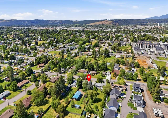 49th image of 11704 E Alki Ave, Spokane Valley, WA 99206 | MLS# 202622164