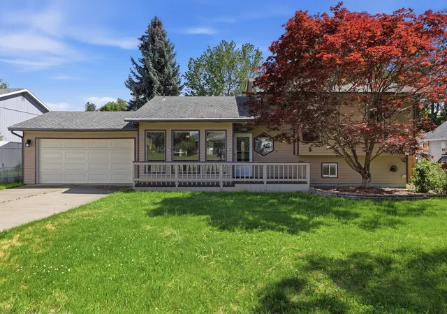 Photo 4 of Single family home for sale at 11704 E Alki Ave, Spokane Valley, WA 99206 | MLS# 202622164 | Listing updated on 2026-08-17