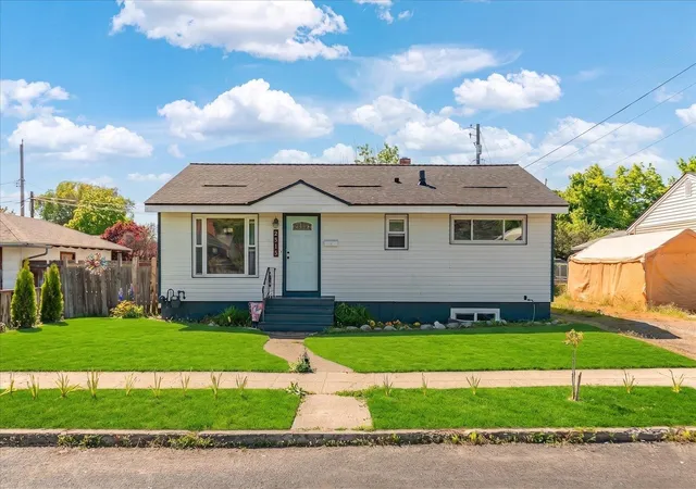1st image of 2515 N Julia St, Spokane, WA 99217 | MLS# 202622168